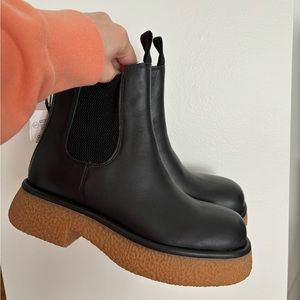 NWT Zara leather boots